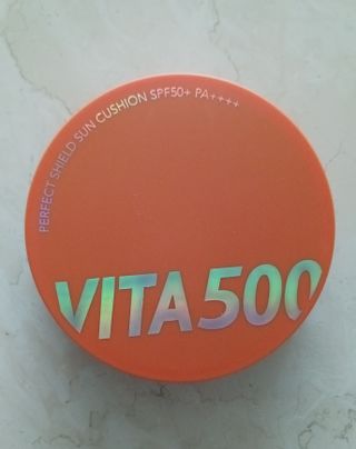 광동생활건강 MF[광동] 비타500✨주름개선·미백·SPF50+🌞퍼펙트쉴드 빅 선쿠션 본품 — 5점을 준 리뷰어가 2024년 5월 올린 사용 사진