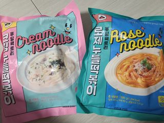 [푸딩팩토리] 로제누들떡볶이 500g / 까르보나라크림누들떡볶이 500g — 5점을 준 리뷰어가 2022년 8월 올린 사용 사진