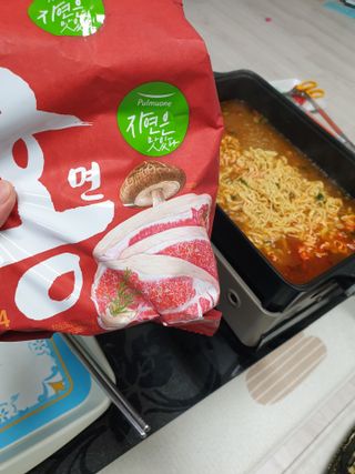 [풀무원] 자연은맛있다 정면, 백면, 홍면  세트 — 5점을 준 리뷰어가 2021년 4월 올린 사용 사진
