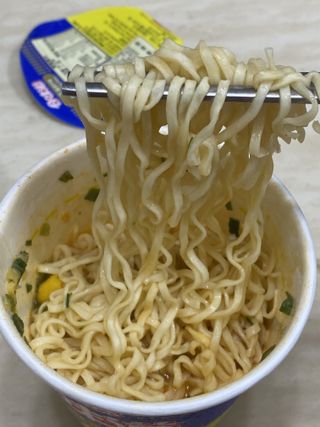NISSIN 닛신 컵누들  4종 - 씨푸드오리지날, 씨푸드 스파이시, 씨푸드 커리, 씨푸드 XO소스 — 4점을 준 리뷰어가 2022년 4월 올린 사용 사진