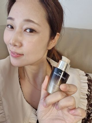 수려한 더블랙세럼 15ml — 5점을 준 리뷰어가 2022년 3월 올린 사용 사진