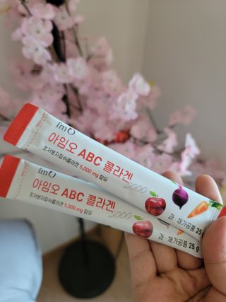 아임오 ABC 콜라겐 젤리 14포 — 5점을 준 리뷰어가 2021년 8월 올린 사용 사진