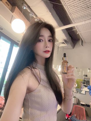 스킨큐어 산다화 비타민c 화이트닝 에센스 30ml — 5점을 준 리뷰어가 2021년 8월 올린 사용 사진