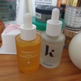 체르엠 스템앤셀 비타민 브라이트닝 에센스 30ml 1개 — 5점을 준 리뷰어가 2021년 10월 올린 사용 사진