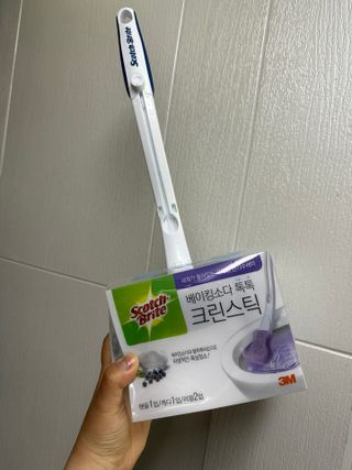 3M 스카치브라이트 크린스틱 베이킹소다 핸들 + 리필 2입 + 캐디 — 5점을 준 리뷰어가 2023년 5월 올린 사용 사진