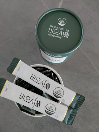 모힐바이오 비오시톨 - 하루 한 포 관리하는 건강한 습관 — 5점을 준 리뷰어가 2022년 2월 올린 사용 사진
