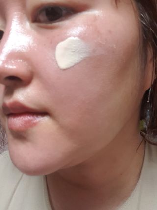 키노닉스 로지 톤업 선밀크 — 4.5점을 준 리뷰어가 2021년 8월 올린 사용 사진