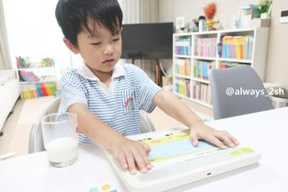 크레타탭 차세대 사고력 유아수학 학습기 페이퍼 태블릿 — 5점을 준 리뷰어가 2023년 9월 올린 사용 사진