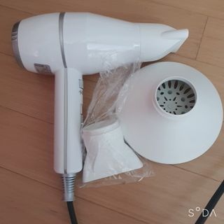 에프에이치아이코리아 마르세이유 사이클론 드라이기 — 3점을 준 리뷰어가 2021년 6월 올린 사용 사진