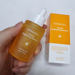 체르엠 스템앤셀 비타민 브라이트닝 에센스 30ml 1개 — 5점을 준 리뷰어가 2022년 2월 올린 사용 사진
