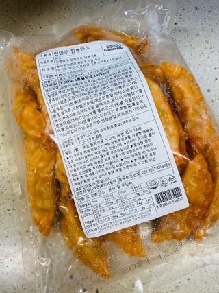 한만두 진한 해물맛 짬뽕만두 1kg — 4.5점을 준 리뷰어가 2021년 4월 올린 사용 사진