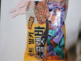 델리스 오트 밀키 초콜릿 바 — 5점을 준 리뷰어가 2022년 3월 올린 사용 사진