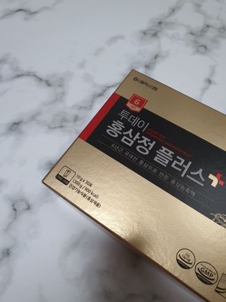 서울약사신협_투데이홍삼정플러스스틱_10g x 30포 — 5점을 준 리뷰어가 2021년 2월 올린 사용 사진