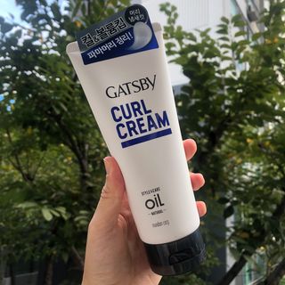 [갸스비] 곱슬 머리부터 파마까지 남자의 컬을 위한 갸스비 컬크림 — 3.5점을 준 리뷰어가 2021년 10월 올린 사용 사진