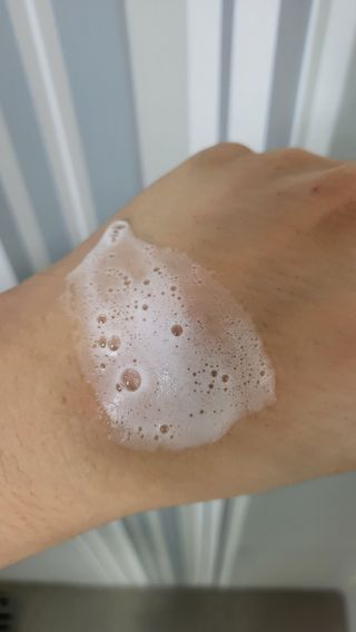 MF프리 [닥터문] 유산균 락토케어 질경초 여성청결제 200ml (폼타입) — 5점을 준 리뷰어가 2022년 6월 올린 사용 사진