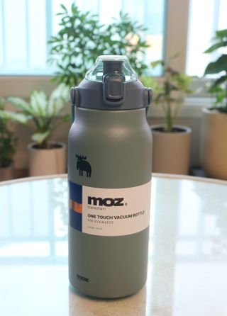 모즈스웨덴 MOZ 스웨덴 316 스텐 대용량 원터치 손잡이 보냉보온병 — 5점을 준 리뷰어가 2023년 8월 올린 사용 사진