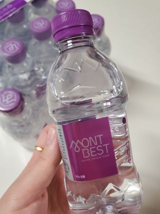 몽베스트 [MONTBEST] 330mL 20병 — 5점을 준 리뷰어가 2021년 10월 올린 사용 사진