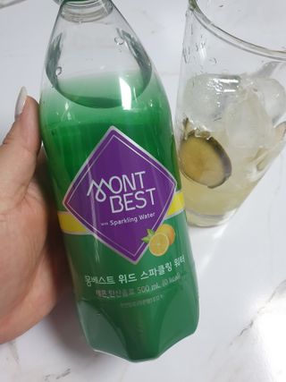몽베스트 Montbest with Sparkling water Lemon OR Lime 20병(랜덤) — 4점을 준 리뷰어가 2021년 10월 올린 사용 사진