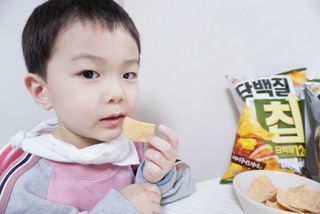 맛있게 채우는 단백질 12g, 닥터유 단백질칩 — 5점을 준 리뷰어가 2023년 12월 올린 사용 사진