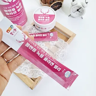 [몸엔용] 녹용 담은 탱탱 콜라겐 녹용 콜라겐 젤리 15g x 20포 — 5점을 준 리뷰어가 2022년 4월 올린 사용 사진