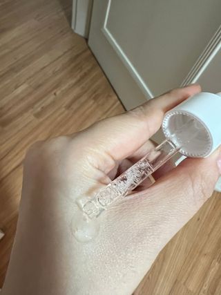 체르엠 스템앤셀 비타민 브라이트닝 에센스 30ml 1개 — 3.5점을 준 리뷰어가 2022년 4월 올린 사용 사진