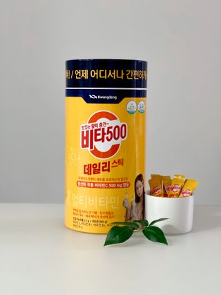 광동생활건강 [광동] 제니비타민C 비타500데일리스틱 180포+제니등신대+제니스티커 — 5점을 준 리뷰어가 2021년 12월 올린 사용 사진