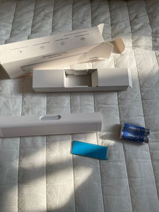 아카라 어두울 때만 켜지는 스마트 무선 센서등 — 5점을 준 리뷰어가 2021년 10월 올린 사용 사진