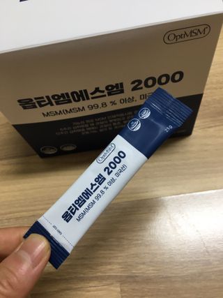 바른비타민 옵티엠에스엠2000 1박스 60포 관절 연골 복합건강기능식품 — 5점을 준 리뷰어가 2021년 6월 올린 사용 사진