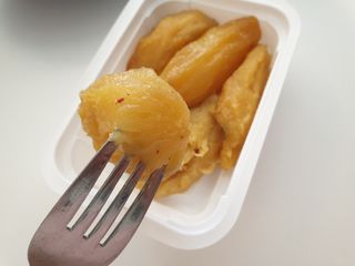해뜨온 껍질없는 한입아이스 군고구마 120g x 4개 — 5점을 준 리뷰어가 2021년 9월 올린 사용 사진