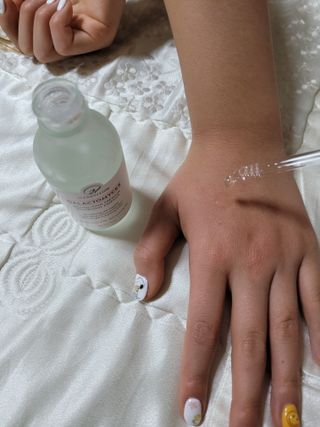 오투에니원 갈락토미세스 리바이탈라이징 프리미엄 화이트닝 에센스 50ml — 5점을 준 리뷰어가 2022년 12월 올린 사용 사진