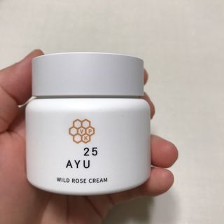 AYU25[아유트웬티파이브]다마스크로즈워터 베이스 천연 수분 촉촉 크림 — 5점을 준 리뷰어가 2021년 3월 올린 사용 사진