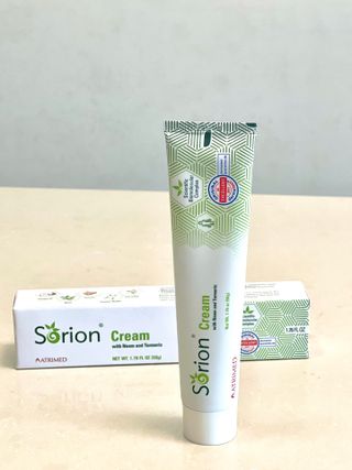 건선/아토/습진/민감성 피부 천연보습진정크림 소리온 크림 & 센시티브 크림 50g — 4.5점을 준 리뷰어가 2022년 2월 올린 사용 사진