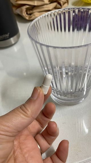 프리마인 성큼다가온 봄, 이너뷰티를 챙겨야 피부도 화사하게, 컨디션도 활기차게. 흡수율을 높인 고효율 비타민. — 5점을 준 리뷰어가 2023년 4월 올린 사용 사진