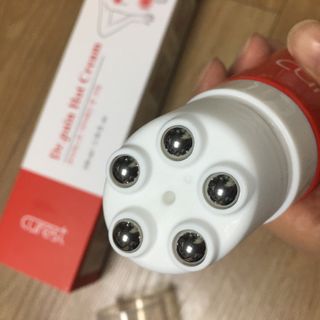 건강누리인터내셔날 큐어레스트 스포츠 마사지 닥터페인 바디 핫 롤링 볼 크림(100ml) — 5점을 준 리뷰어가 2022년 3월 올린 사용 사진