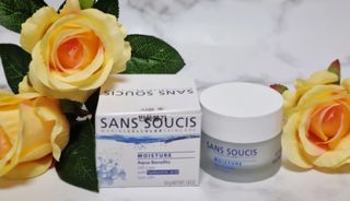 산수시 아쿠아 베네핏 24h 수부지 물광 속건조 수분크림 50ml — 5점을 준 리뷰어가 2021년 7월 올린 사용 사진
