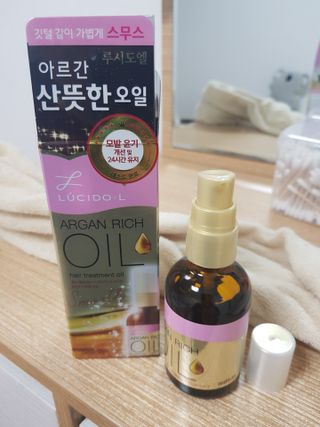 [루시도엘] 썸머 헤어 케어는 핑크 오일로 시작 — 5점을 준 리뷰어가 2021년 5월 올린 사용 사진