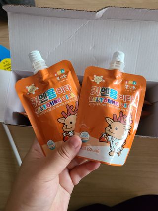 [몸엔용] 아이가 먹는 달콤 국산녹용 키엔용 비타  80ml x 10포 — 5점을 준 리뷰어가 2021년 7월 올린 사용 사진