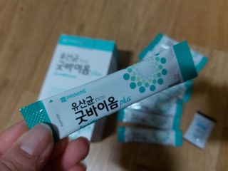 프리마인 유산균 국가지정연구소 선정, 살아있는 생유산균 200억 마리의 힘. 유산균n굿바이옴플러스 — 5점을 준 리뷰어가 2021년 11월 올린 사용 사진