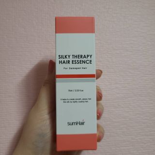 썸헤어 / SUMHAIR 썸헤어 실키 테라피 헤어 에센스 — 5점을 준 리뷰어가 2021년 4월 올린 사용 사진