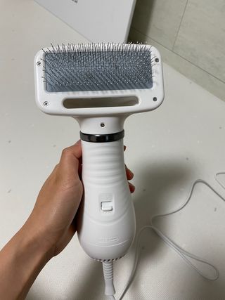 아베크 펫 강아지 고양이 애견 에어 브러쉬 드라이기 올인원 — 5점을 준 리뷰어가 2021년 7월 올린 사용 사진