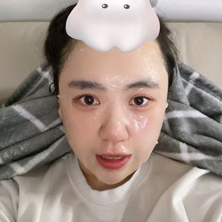 미카엘의 시크릿 노트 Chapter 1. 뷰티 밤 마스크 2box(1box,5매) — 5점을 준 리뷰어가 2022년 10월 올린 사용 사진