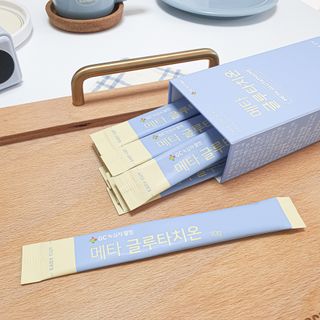 메타웰빙 GC녹십자웰빙 메타 글루타치온 — 4.5점을 준 리뷰어가 2022년 9월 올린 사용 사진