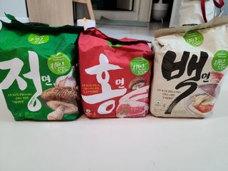 [풀무원] 자연은맛있다 정면, 백면, 홍면  세트 — 5점을 준 리뷰어가 2021년 4월 올린 사용 사진