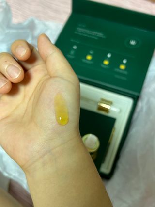 [보히케어] 컨센트레이트 이데베논 7 펩타이드 콤플렉스 앰플 — 4점을 준 리뷰어가 2023년 9월 올린 사용 사진
