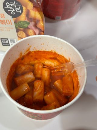 프리 [요리궁리] 타입 B (매콤,치즈,매콤까르보) 꽃떡볶이 6개입 세트 — 5점을 준 리뷰어가 2024년 12월 올린 사용 사진