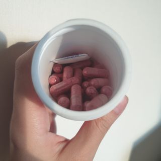 라엘 밸런스 3종 (질 건강 리스펙타 프로바이오틱스, 월경케어 보라지유, 요로건강 크랜베리) 랜덤 증정 1개 — 5점을 준 리뷰어가 2022년 12월 올린 사용 사진