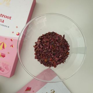 마시다 매혹적인 붉은 빛이 입안 가득히, 비트루트차 — 5점을 준 리뷰어가 2021년 3월 올린 사용 사진