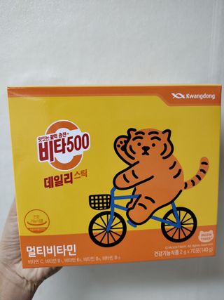 광동생활건강 [광동] 비타500데일리스틱  ★빼빼로데이★ 30포+70포+ 뚱랑이스티커+빼빼로+쇼핑백 — 5점을 준 리뷰어가 2022년 11월 올린 사용 사진