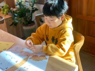 움직이는 종이로봇 - 로빗 로얄버전 움직이는 종이 로봇 - 로빗 — 4.5점을 준 리뷰어가 2021년 1월 올린 사용 사진
