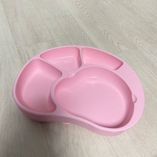 유비맘 캐릭터 실리콘 흡착 식판_색상 랜덤발송 — 5점을 준 리뷰어가 2021년 1월 올린 사용 사진